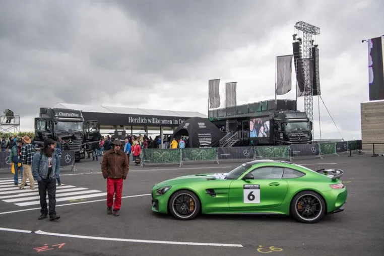 Bild: dlp motive für die Daimler AG beim 32. ADAC Truck Grand Prix auf dem Nürburgring