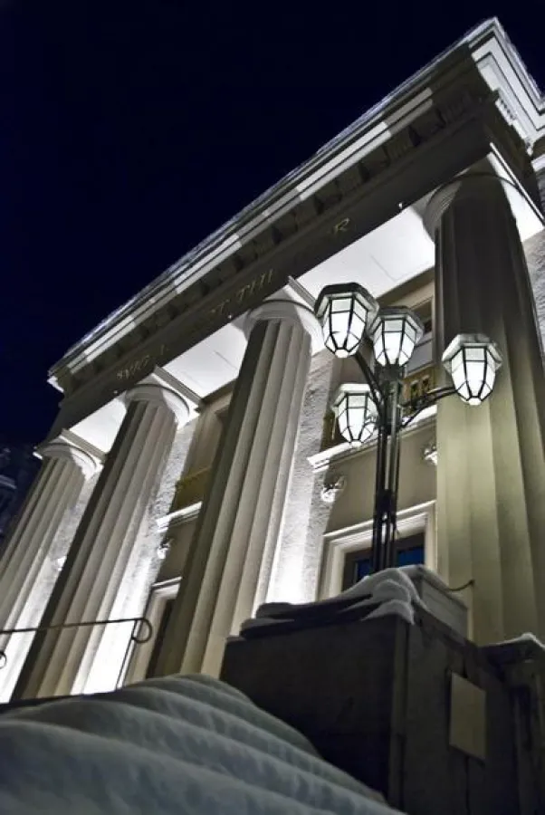 Das winterliche König Albert Theater lockt Jung & Alt nach Bad Elster