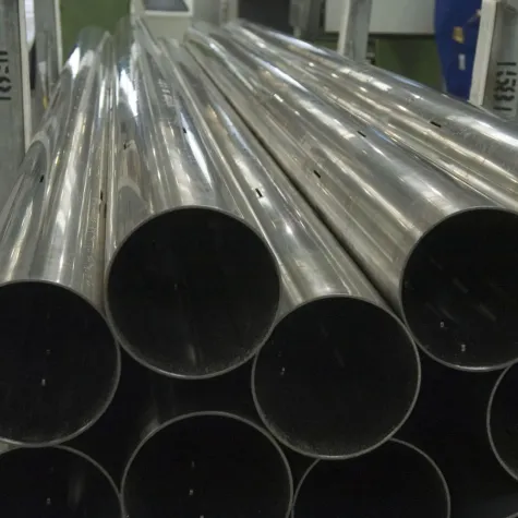 Bild: Einbaufertige Rohrkomponenten für die Petrochemie