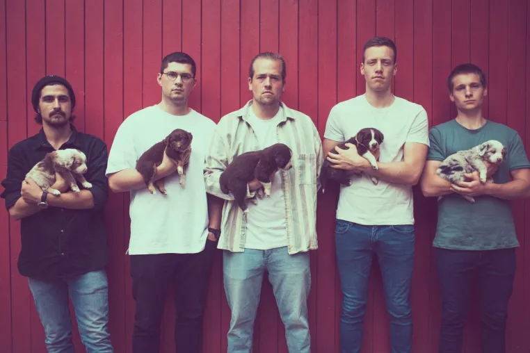Bild: CALL US JANIS mit neuer EP "Yesterday's Children" am 26.02.2021