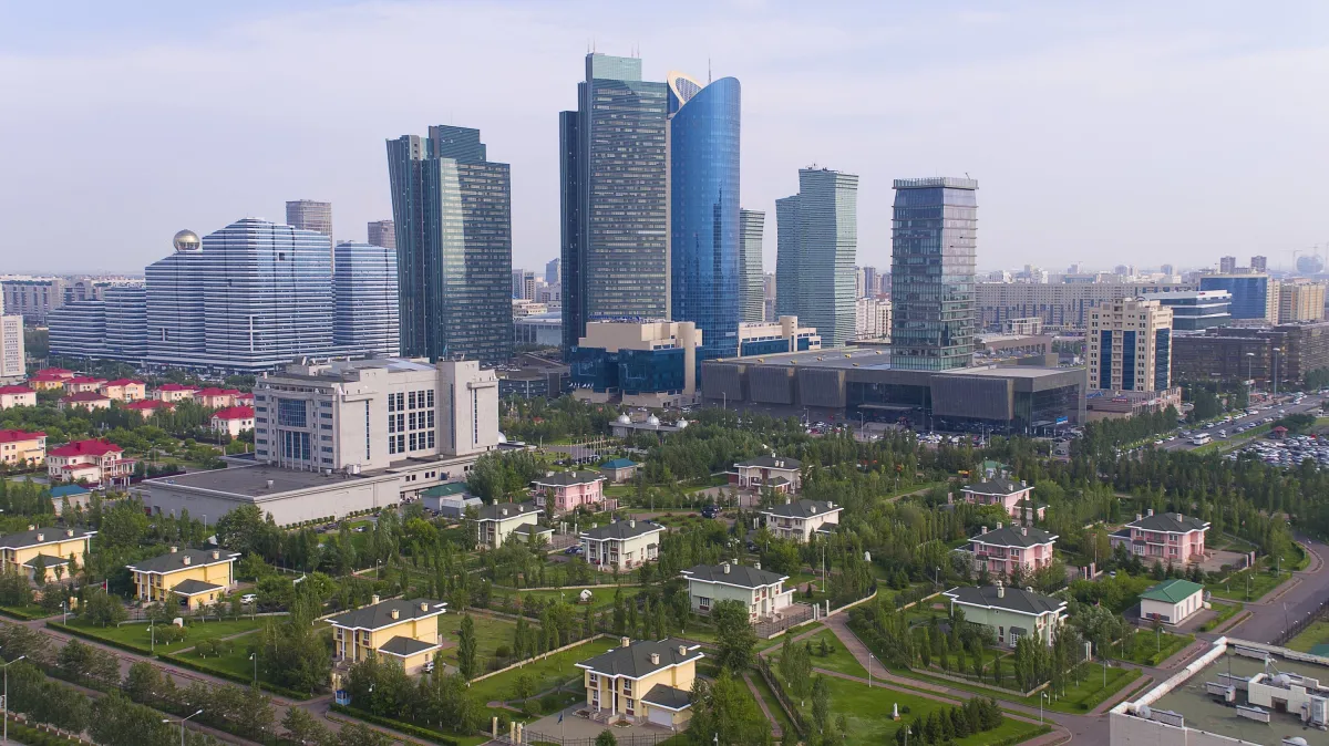 LKW-Transporte nach Kasachstan (© MARTIN Internationale Spedition GmbH)