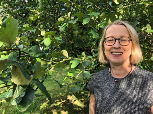 Bild: Vom Sie zum Du? Welche Ansprache ist in der Geschäftswelt angesagt?