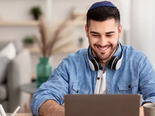 Zentralrat der messianischen Juden unterstützt deutschsprachige Studierende der Jewish University of Colorado Bild: Zentralrat der messianischen Juden unterstützt deutschsprachige Studierende der Jewish University of Colorado