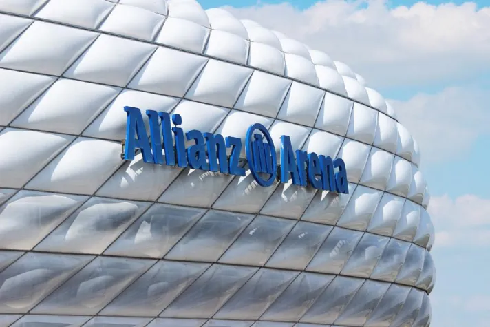 Bild: Allianz Arena setzt Panomera ein -- Stadionsicherheit von Dallmeier