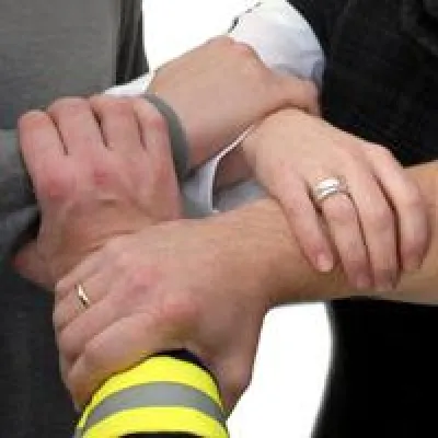 Bild: Neuer Partner im Netzwerk „Zuhause sicher“: Schüco engagiert sich für Einbruchschutz und Brandvorbeugung