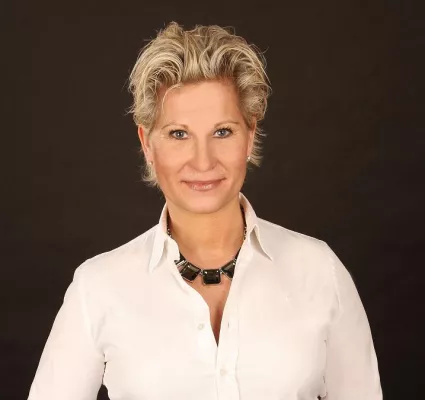 Bild: eComCon gewinnt Coa Saroff fürs Neugeschäft