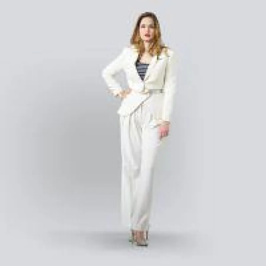 Sanduhrfigur perfekt in Szene gesetzt - mit GREIGHT