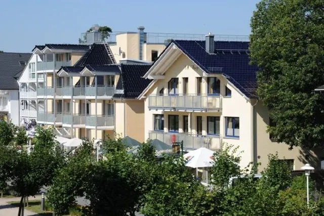 Bild: Ostseehotel Rügen lädt zum Osterfeuer am Baaber Ostseestrand