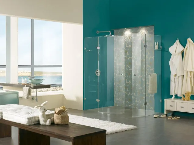 Bild: Glamü Duschen in der Stretch Version: Großzügiges Raumgefühl für ein entspanntes Dusch-Erlebnis
