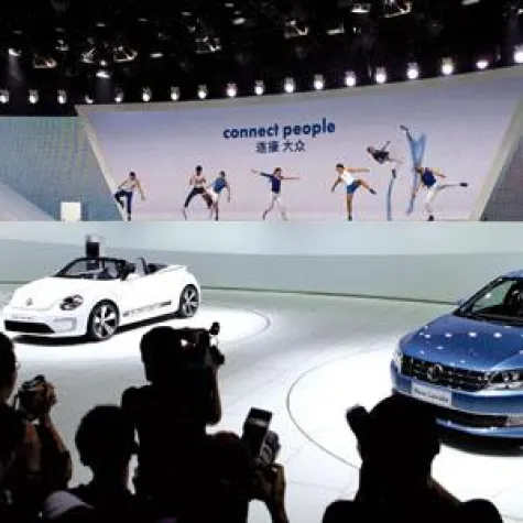 Bild: VOK DAMS inszenierte Autoshow Beijing für Volkswagen