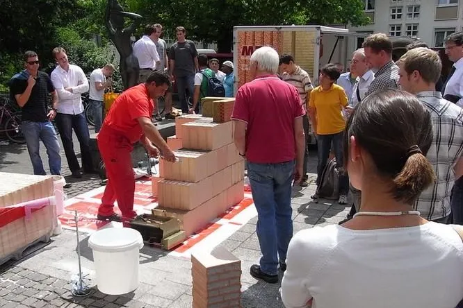 Bild: Akademischer Mauerwerkstag