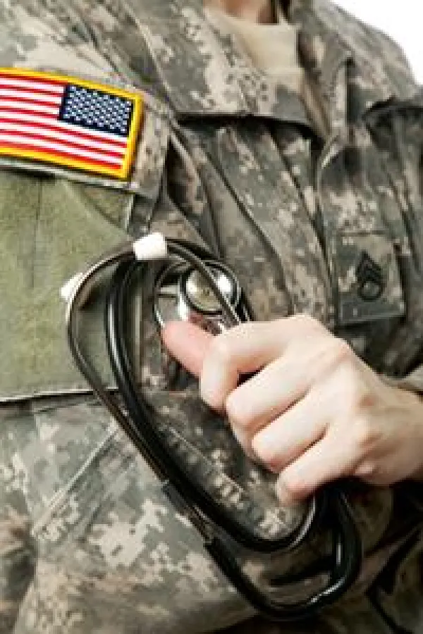 Soldat und Stethoskop. Foto: iStock