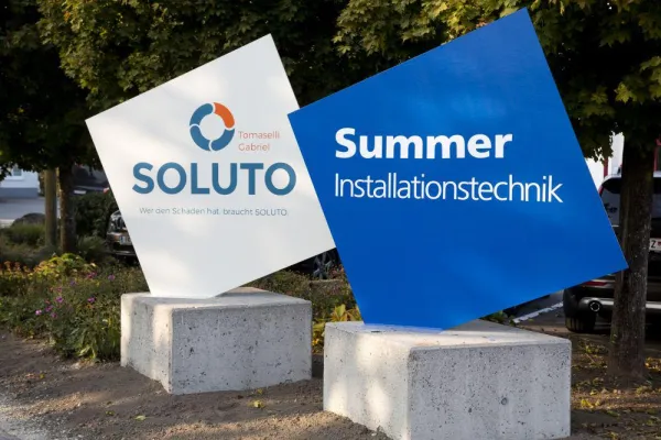 Bild: Summer Installationstechnik und Tomaselli Gabriel Sanierung eröffnen Firmensitz