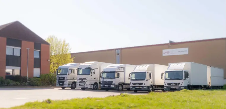 Bild: Versorgung mit Hygiene-Abtrennsystemen + Schutzzonen ist systemrelevant