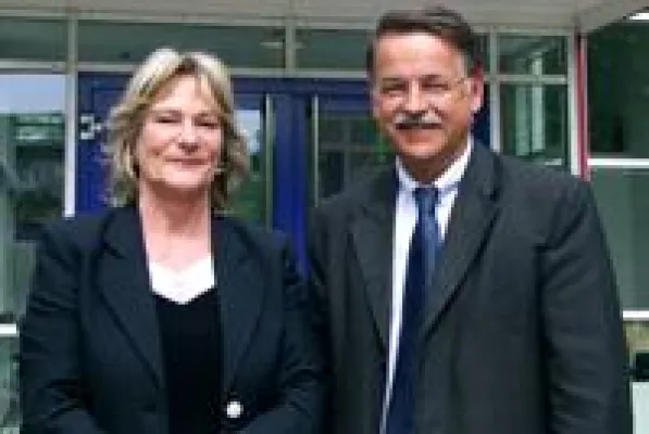 Wirtschaftsakademie stärkt Niederlassung in Itzehoe Bild: Wirtschaftsakademie stärkt Niederlassung in Itzehoe