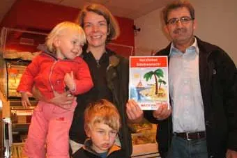 Kielerin gewinnt den ersten Preis beim Back-Factory-Gewinnspiel Bild: Kielerin gewinnt den ersten Preis beim Back-Factory-Gewinnspiel