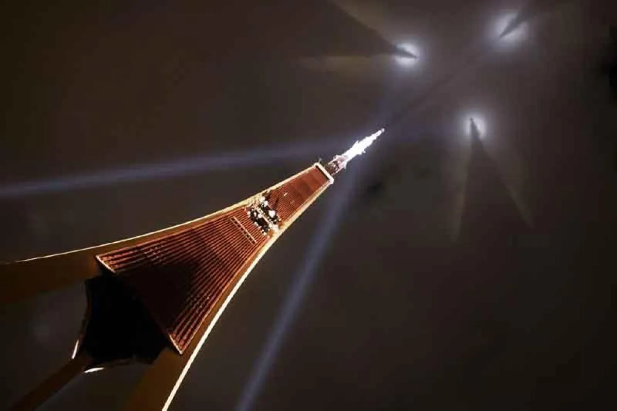 Illuminierter Fernsehturm Riga