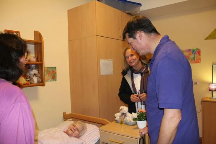 Bundestagsabgeordneter Axel Müller: Praktikum bei der Stiftung Liebenau Bild: Bundestagsabgeordneter Axel Müller: Praktikum bei der Stiftung Liebenau