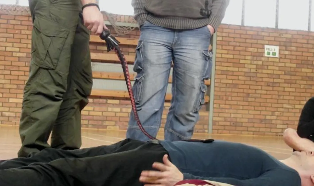 Massage mit der Nagaika