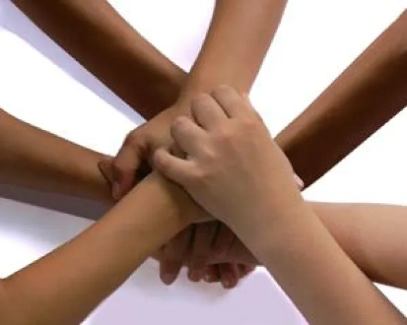 Bild: Kooperation von Allianz und Deutschem Ehrenamt e.V.