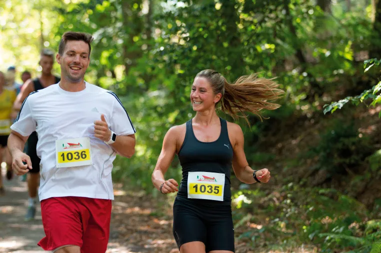 Bild: Los geht’s zur 17. Runde des Pfälzerwald-Marathon!
