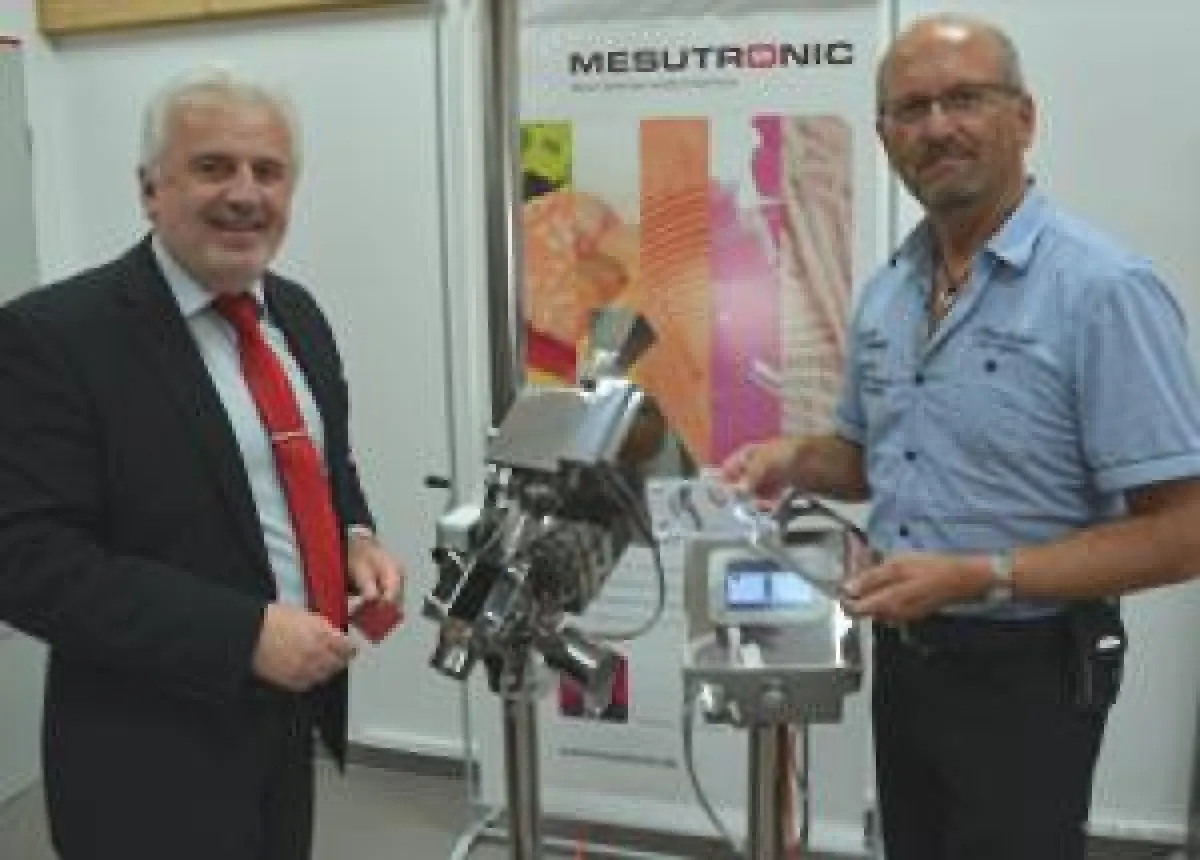 Der „PHARMATRON 07 HQ“ kontrolliert Tabletten und Kapseln auf metallische Verunreinigungen.