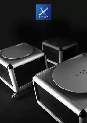Bild: 360Shots präsentiert drei Drehteller für effizienten Einsatz von 360-Grad-Fotografie in Online Shops
