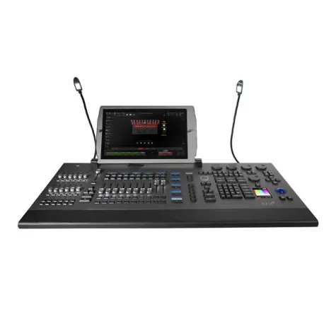 Bild: OBSIDIAN CONTROL SYSTEMS zeigt NX 4 Lichtkonsole auf der Prolight + Sound