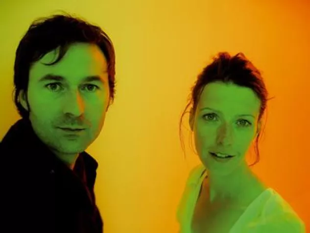 Etatmeldung: tisch eins / design studio entwickelt On-Air-Design für den neuen Fernsehsender „lettra“ Bild: Etatmeldung: tisch eins / design studio entwickelt On-Air-Design für den neuen Fernsehsender „lettra“