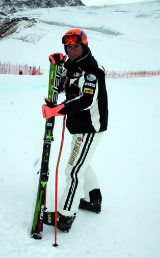 Bild: Weltrekordler Flühr und "THE GOLDEN ELEVEN" in Obergurgl