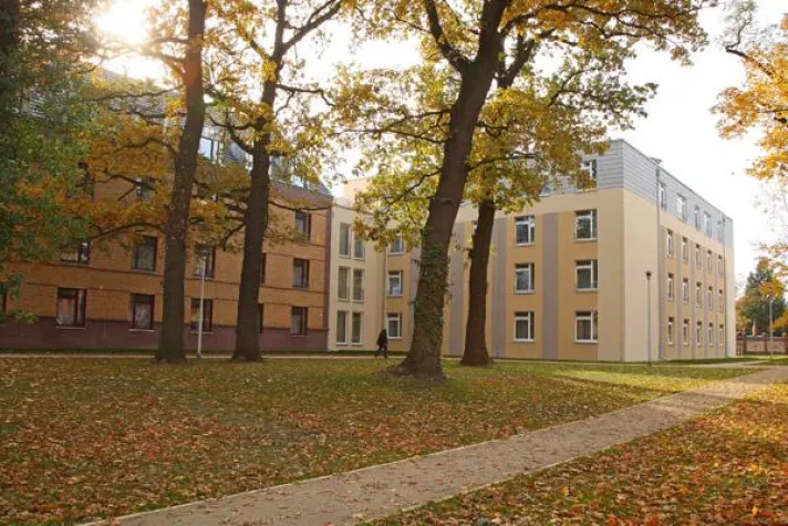 Bild: Neues Seniorenzentrum in Spandau eröffnet