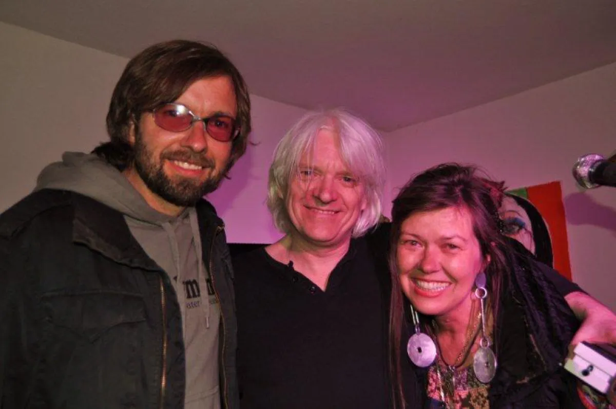 Jörn Barsekow mit Neil Taylor und Karoline Heffner