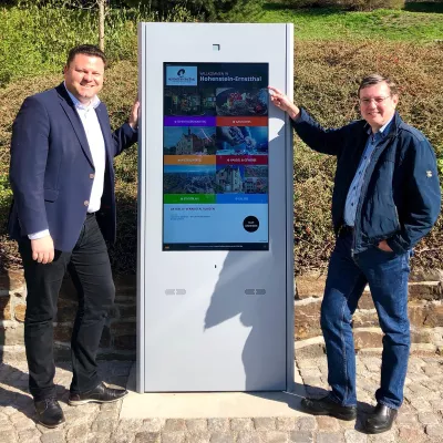 Bild: Smart City: Interaktive Infostele für Hohenstein-Ernstthal