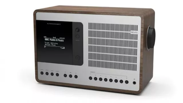 Bild: DAB+/WLAN Radio Revo Superconnect im Red Dot Shop