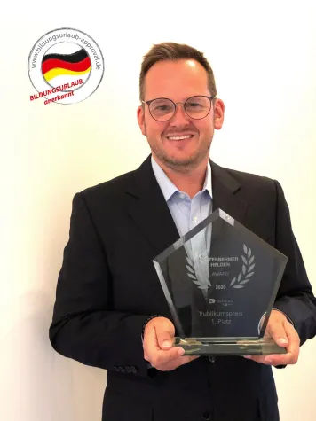 Bild: Bildungsurlaub Approval Gewinner des Unternehmerhelden Awards 2020