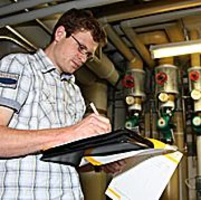 Bild: Unternehmen arbeiten gemeinsam für Energieeffizienz
