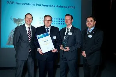 CubeServ erhält den 1. SAP Partner-Award für Innovation Bild: CubeServ erhält den 1. SAP Partner-Award für Innovation