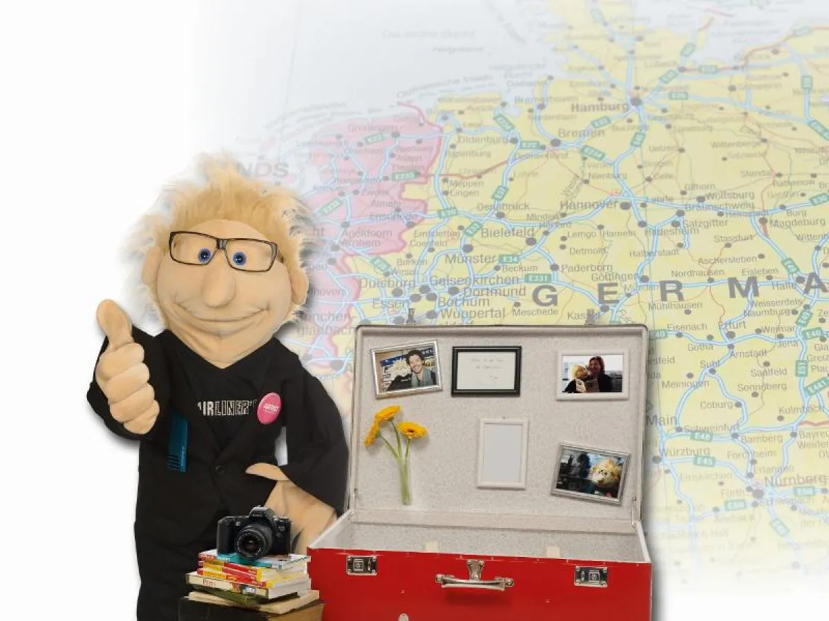 Hairman(n) K. macht sich zu seiner Reise in die Haarwerkstatt auf