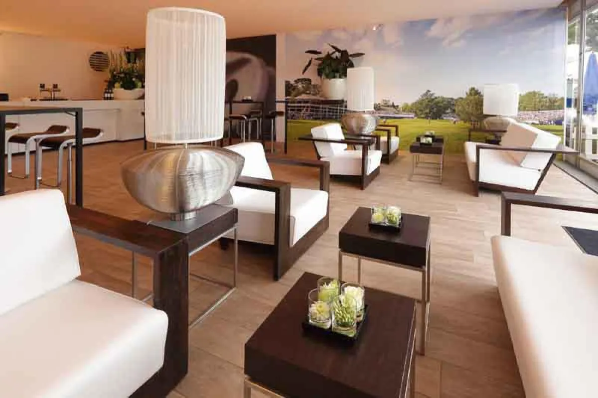 Hospitality-Bereich bei den KLM Open (Foto: Party Rent)