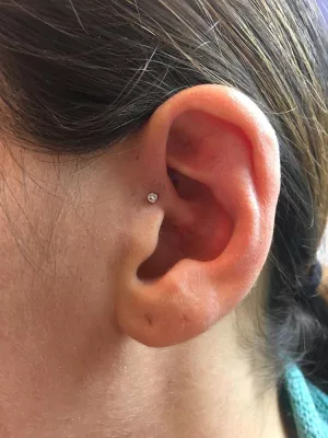 Migränepiercing & Piercingpunktur - Was ist das überhaupt? Bild: Migränepiercing & Piercingpunktur - Was ist das überhaupt?