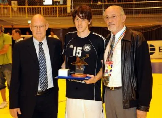 Bild: Junioren-EM - Deutsche Junioren erst im Finale von Dänemark gestoppt – Patrick Groetzki wird MVP