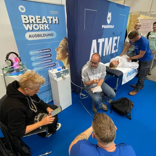 Peakwolf und Airnergy setzen neue Maßstäbe im Bereich Atemgesundheit Bild: Peakwolf und Airnergy setzen neue Maßstäbe im Bereich Atemgesundheit