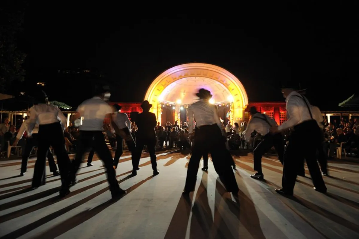 Das European Elvis Festival findet im Jugendstilambiente statt.