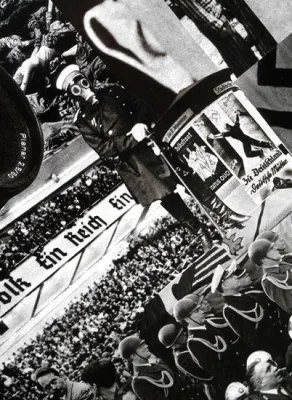 Bild: Collage-Ausstellung in Prag: Niels Köhler - Gott mit uns