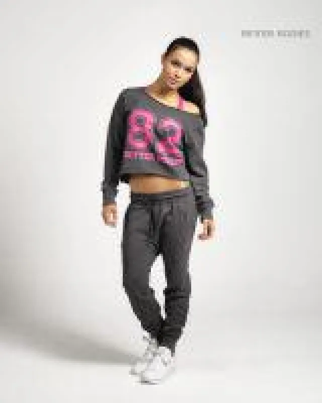 Better Bodies Cropped Sweater
