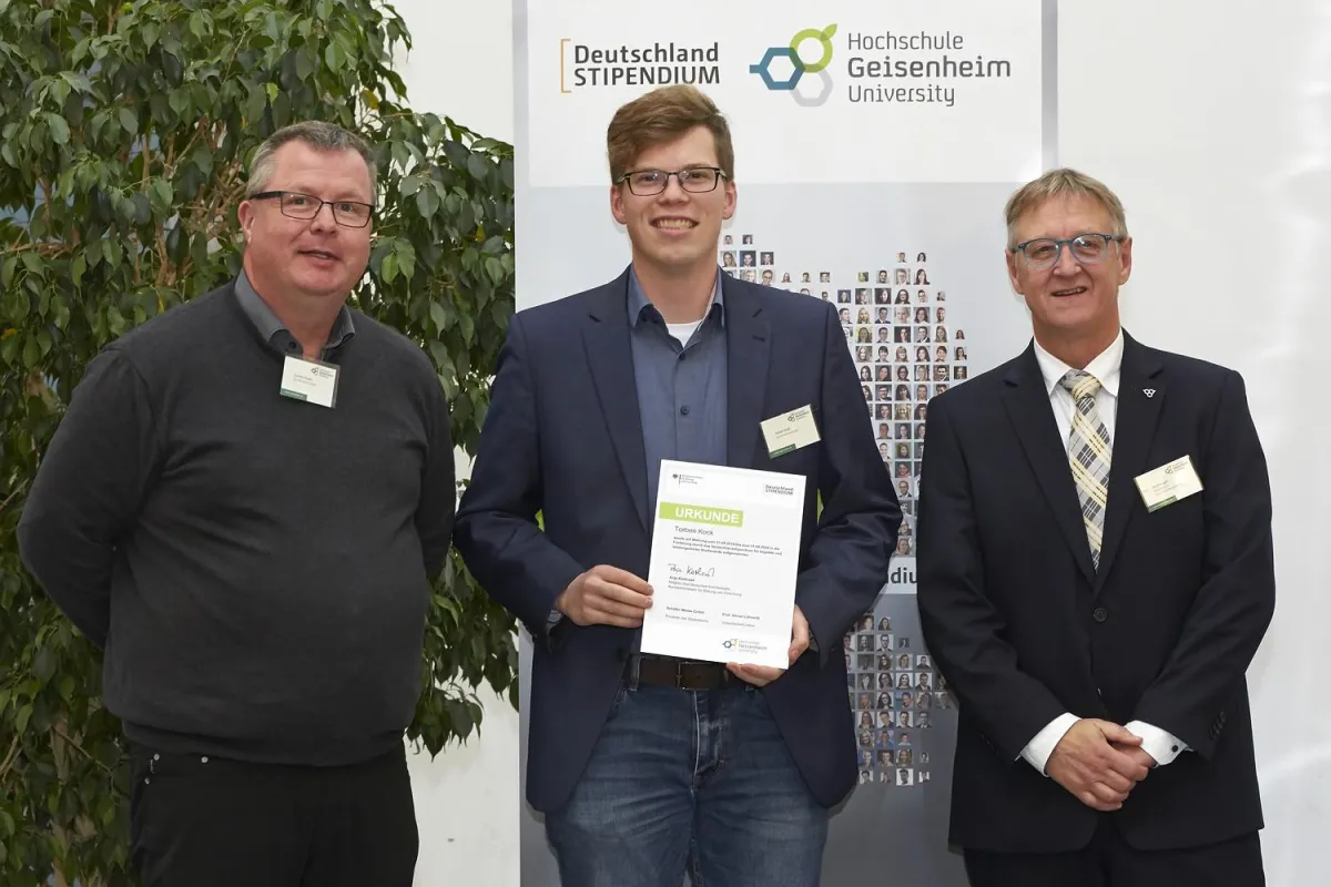 (v. l.)Carsten Dirk Sauer, Torben Kock, Prof.Dipl-Ing. Gerd Helget