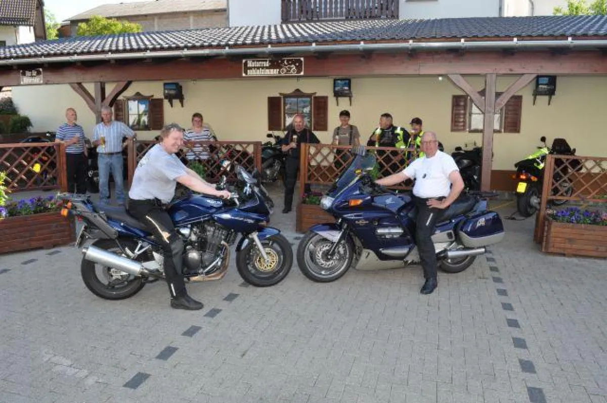 Motorradschlafzimmer im Haus Wiesengrund