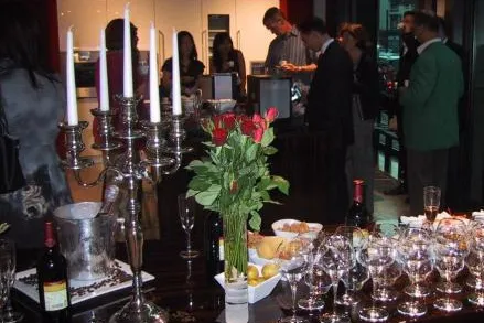 Bild: Internationales Come-Together und Kaffee – Event eines Partners von improve your way