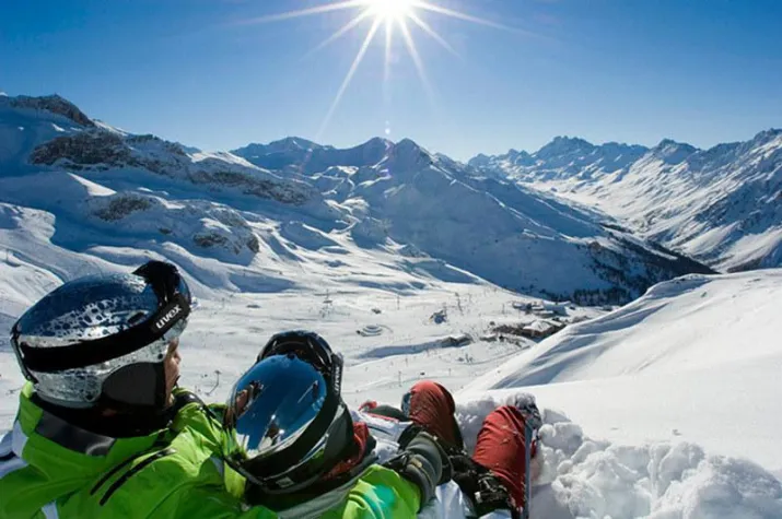 Beliebtes Sporthotel Piz Buin in Tirol Bild: Beliebtes Sporthotel Piz Buin in Tirol