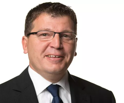 Bild: Infocient-Experte für SAP Business Intelligence Consulting. Dr. Armin Elbert – der SAP BI Stratege im Team.